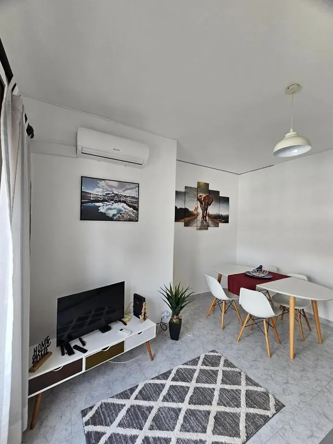 2 Bedroom T2 Apartment In Lagos Portugal 0*,
